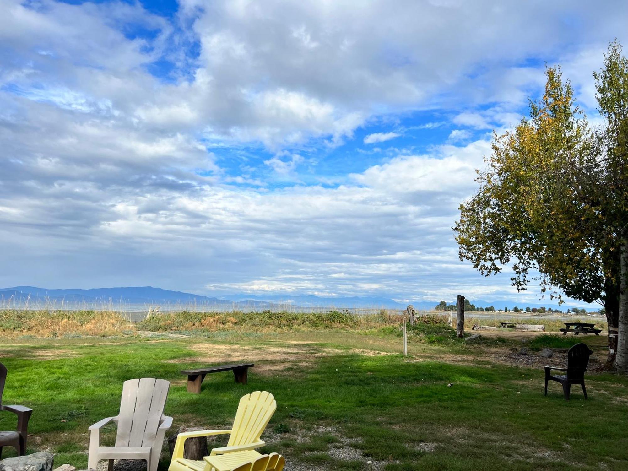 Sea Edge Motel Parksville Exterior foto