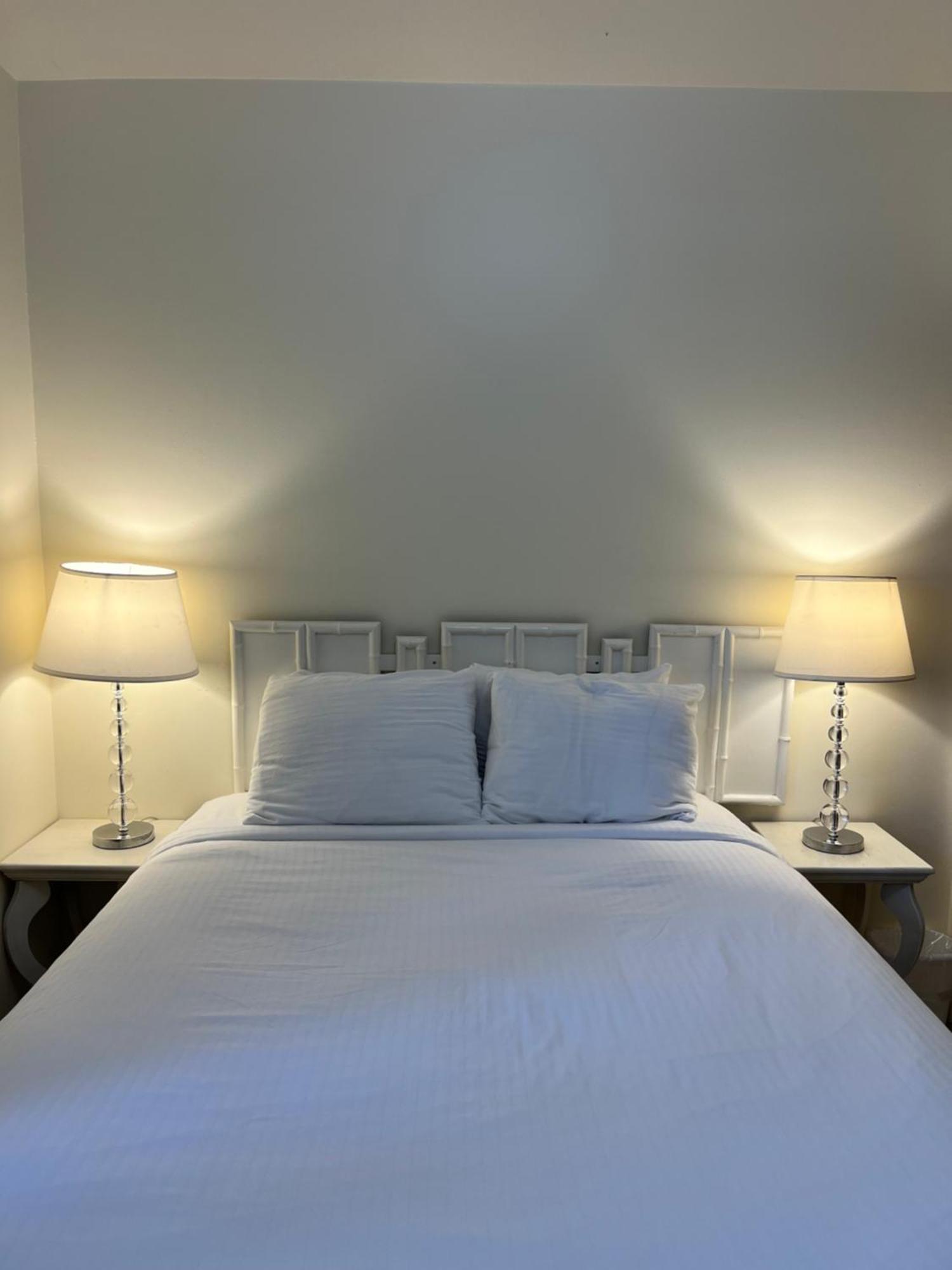 Sea Edge Motel Parksville Zimmer foto